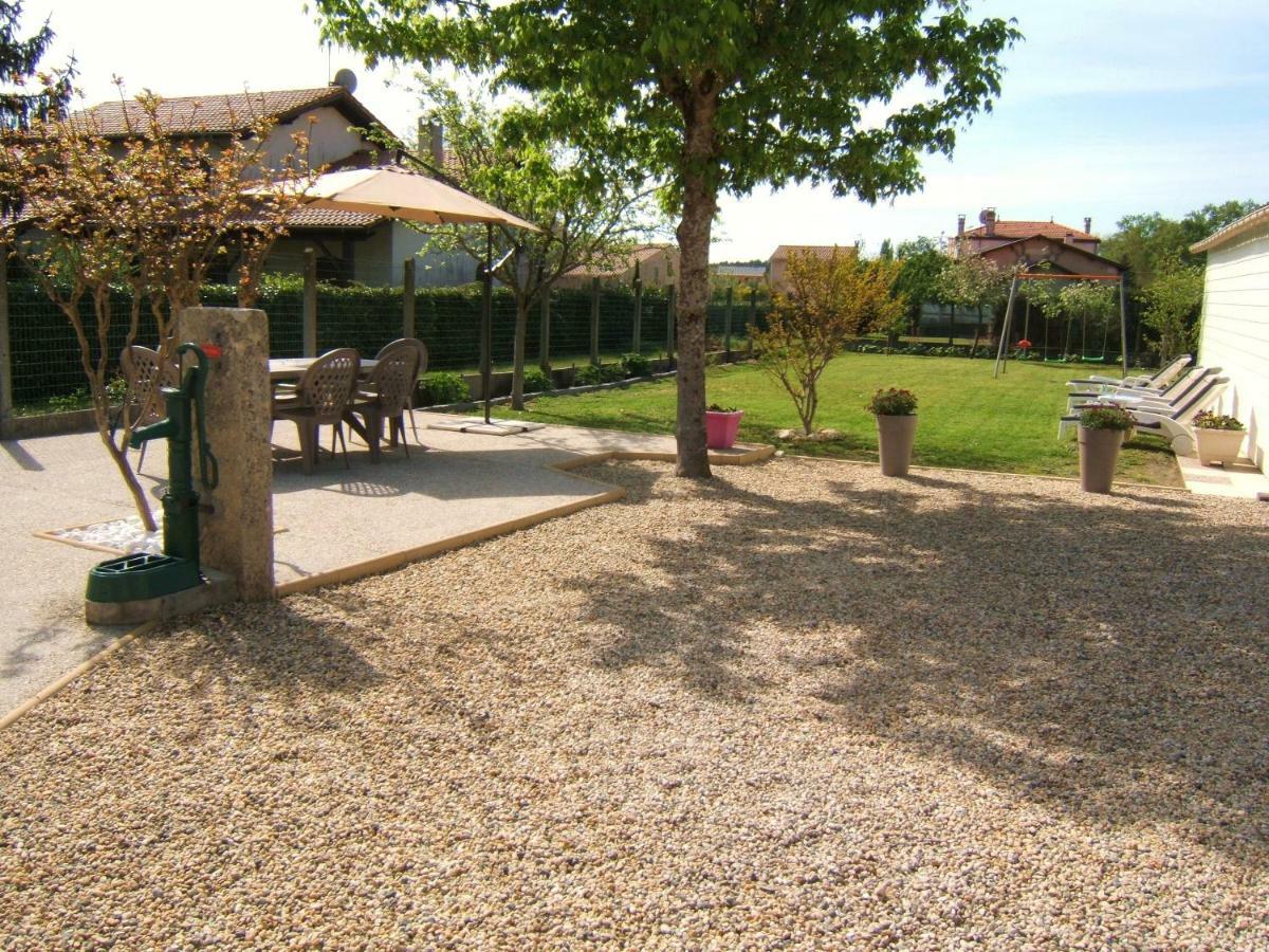 Gite L'Hirondelle Castelnau-de-Médoc Exteriör bild